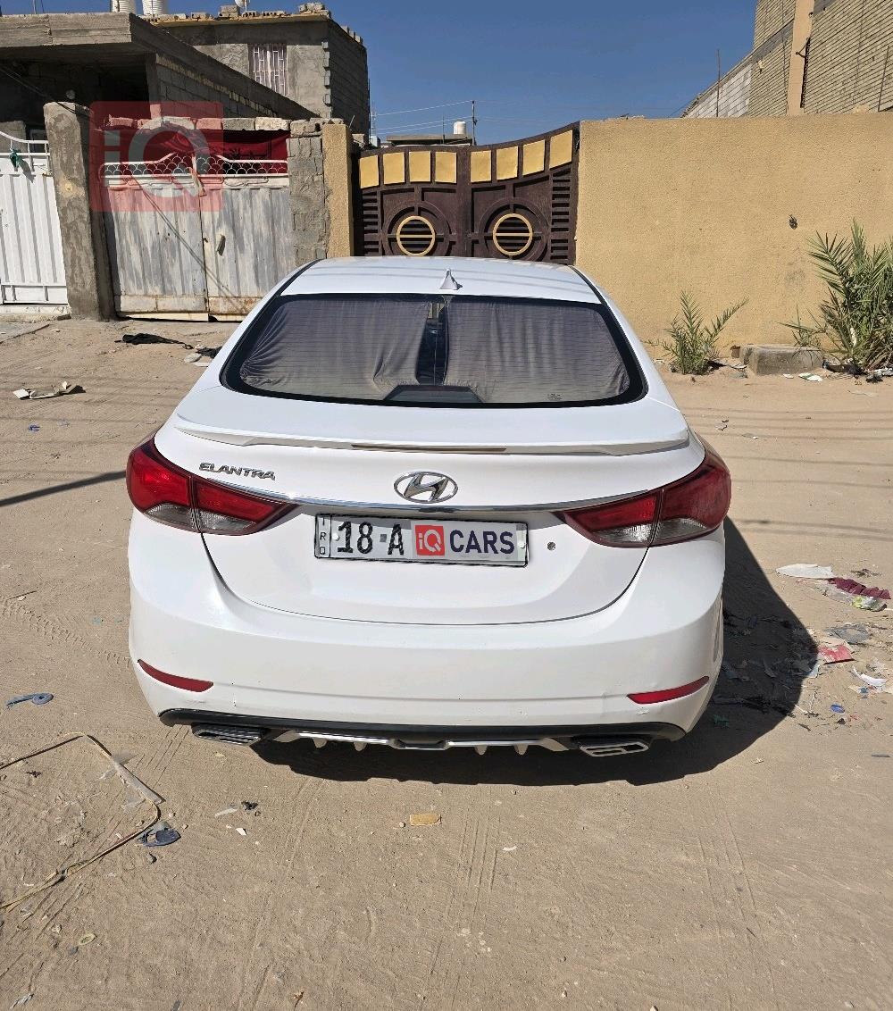 هيونداي النترا
